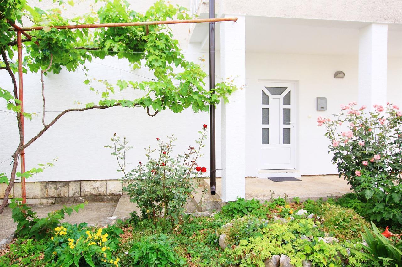 Apartment Anica Trogir Exteriör bild
