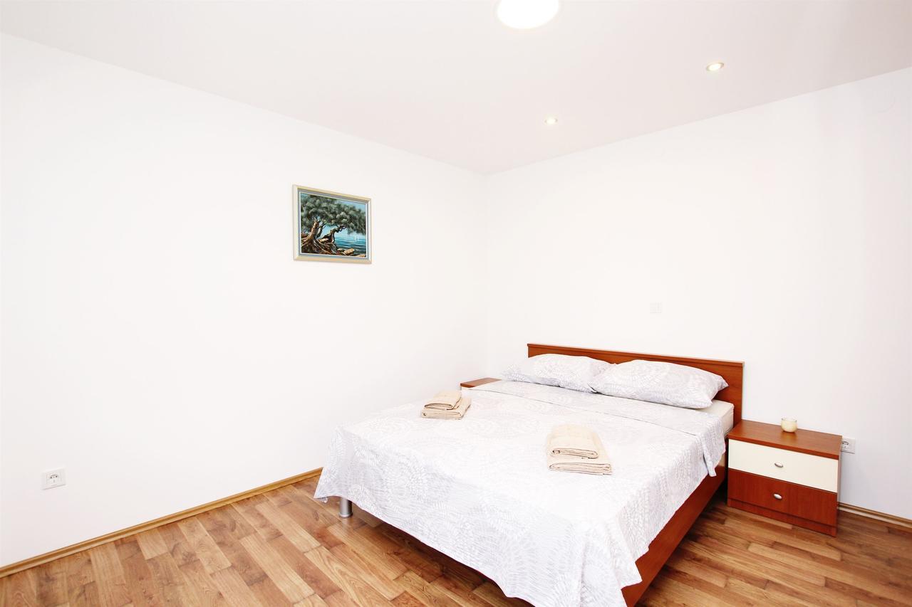 Apartment Anica Trogir Exteriör bild