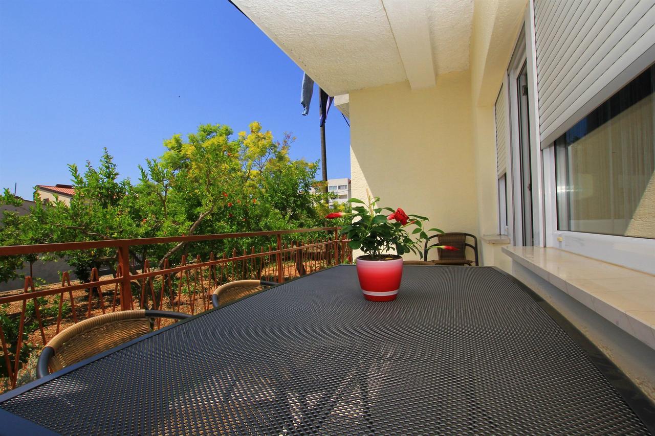 Apartment Anica Trogir Exteriör bild