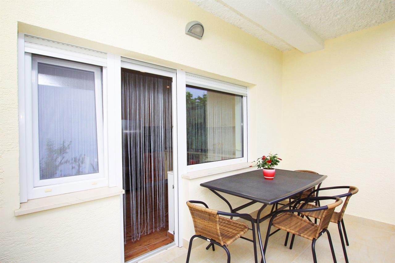 Apartment Anica Trogir Exteriör bild
