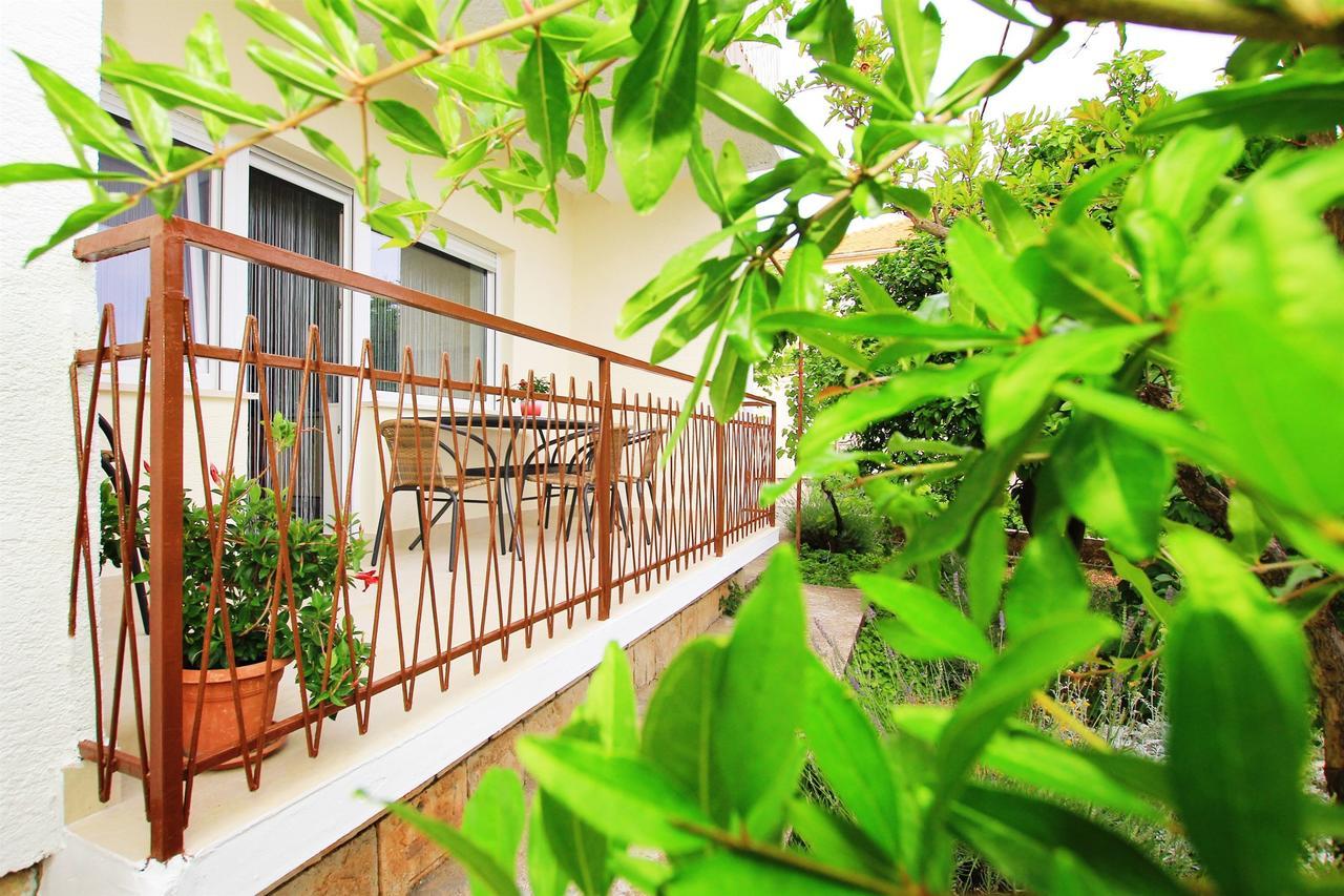 Apartment Anica Trogir Exteriör bild