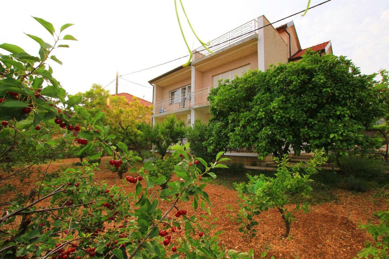 Apartment Anica Trogir Exteriör bild